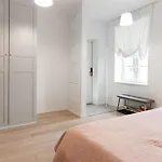 Apartament Kalamehe 4 Near Center Parnawa