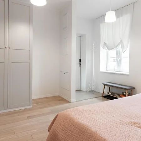 Apartament Kalamehe 4 Near Center Parnawa