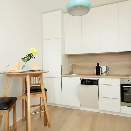 Apartament Kalamehe 4 Near Center Parnawa